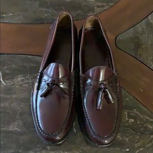 Brand new Johnston & Murphy tassel loafers